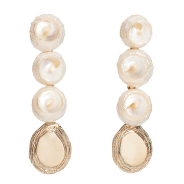 NACRE  EARRING